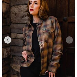 NWT Dixxon Ole Steamer Ladies Flannel Long Sleeve Snap Up Shirt.